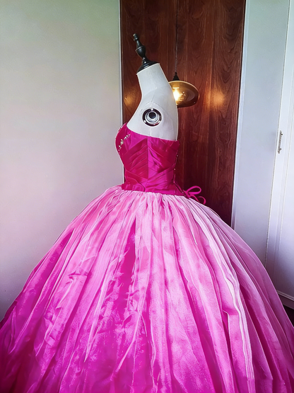 Stunning Prom Dress Strapless Pleated Ball Gown Evening Dress Quinceanera Dress Birthday Party Outfits   D4088