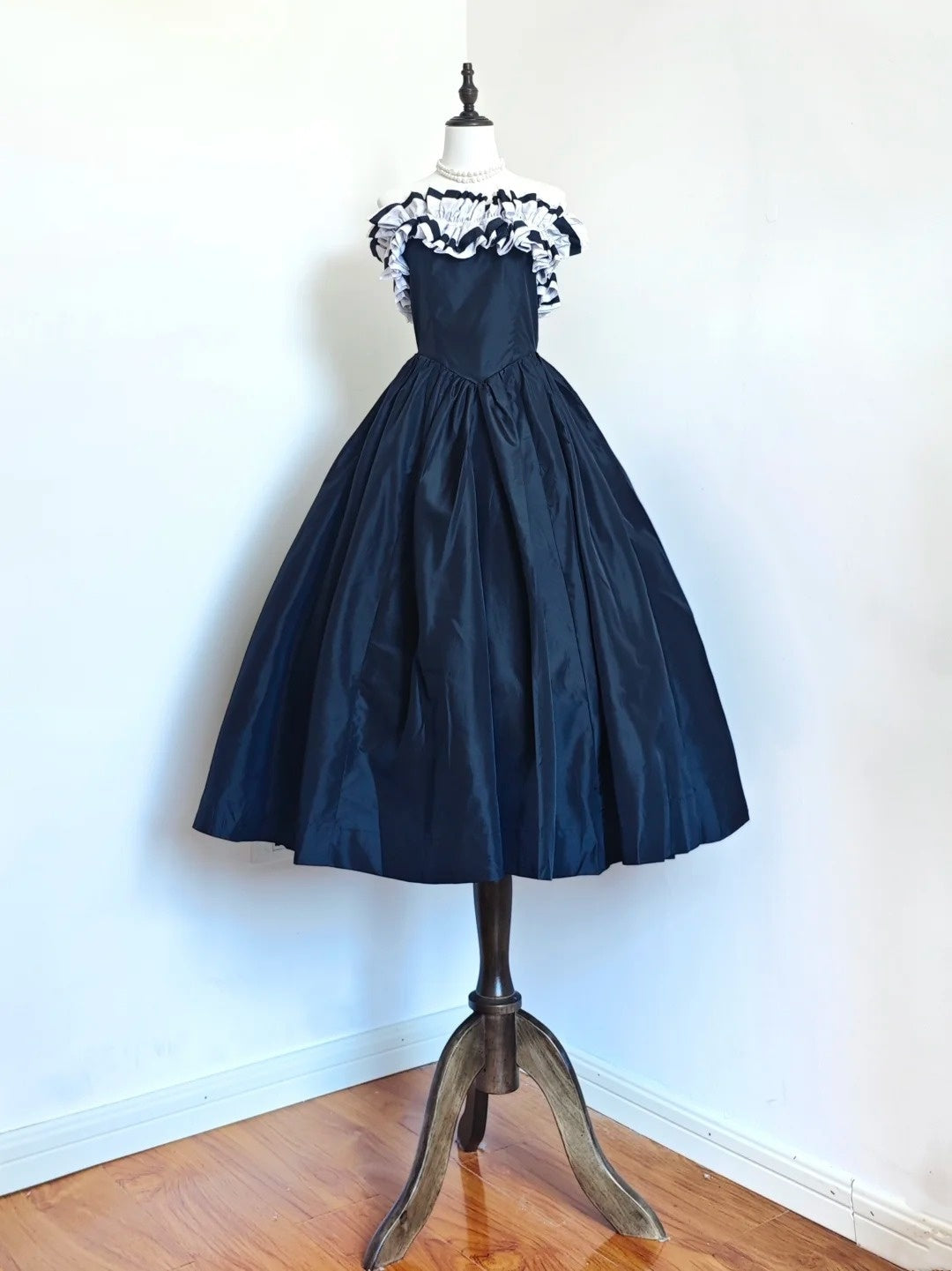 Beauty Prom Dress Dark Blue Off Shoulder Pleated Gala Dress Evening Dress Formal Dress  D4213
