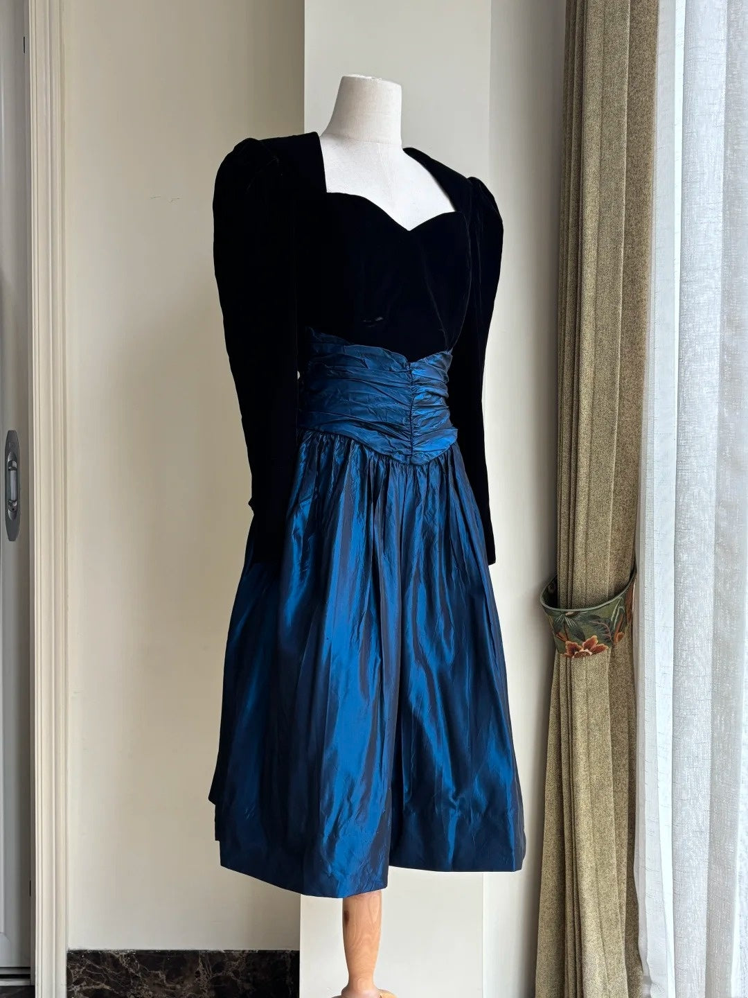 Elegant Prom Dress A Line Sweetheart Pleated Gala Dress Evening Dress Formal Dress  D4220