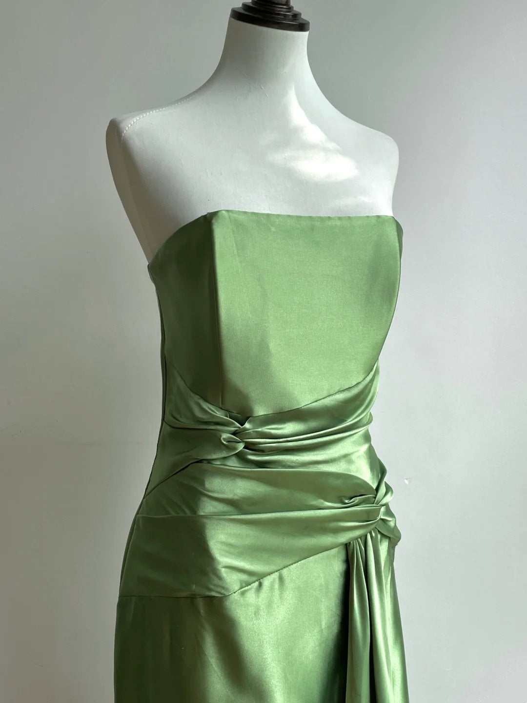 Minimalist Prom Dress Strapless Pleated Gala Dress Evening Dress Formal Dress  D4229