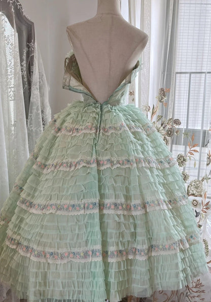 Elegant Prom Dress Strapless Pleated Ball Gown Evening Dress Sweet 16 Dress Birthday Party Dress       D4236