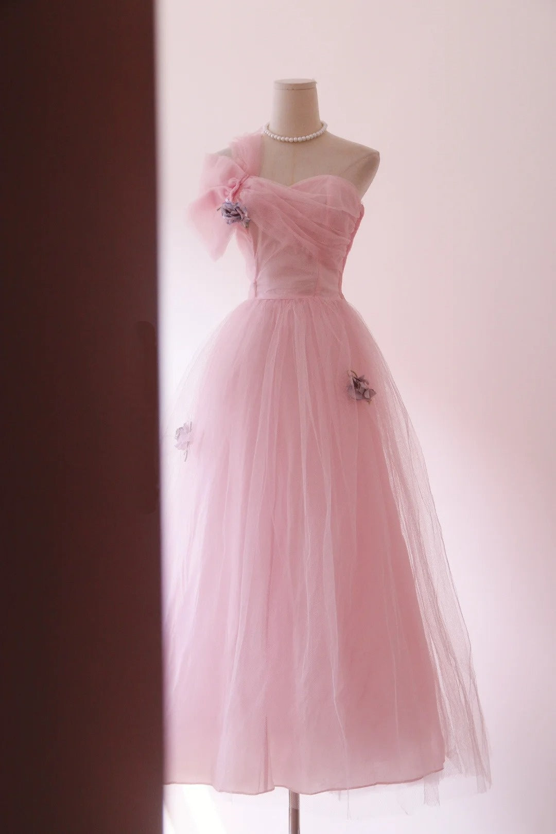 Hot Sale Prom Dress Light Pink Asymmetrical Neck Tulle Evening Dress Gala Dress Party Dress  D4247