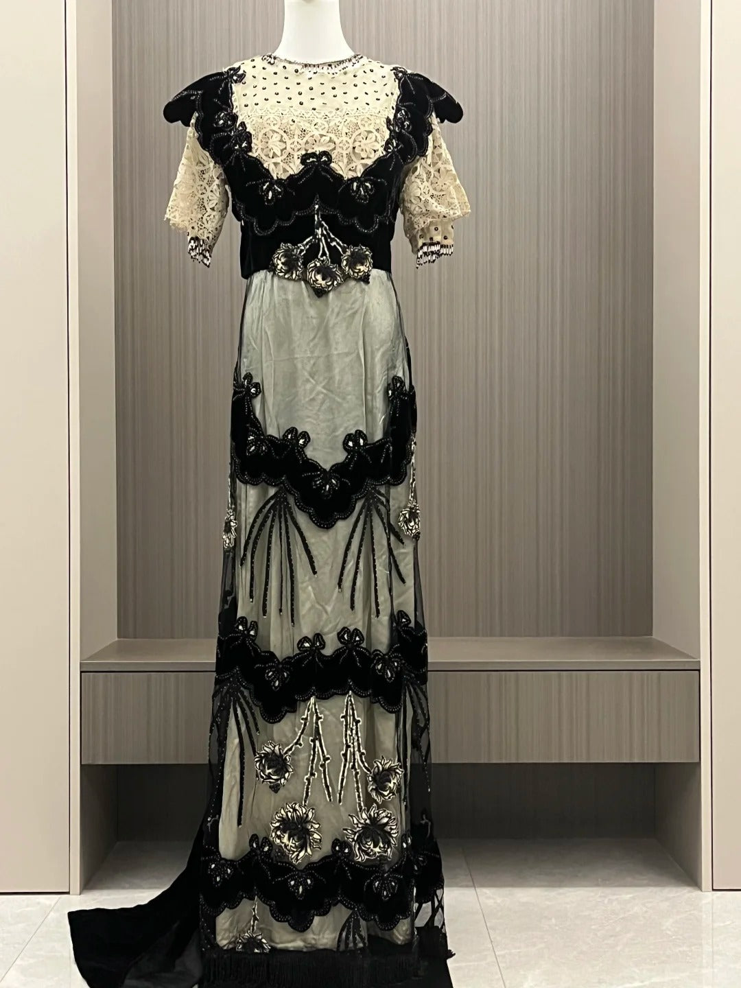 Vintage Prom Dress Crew Neck Formal Dress Evening Dress Gala Dress  D4290