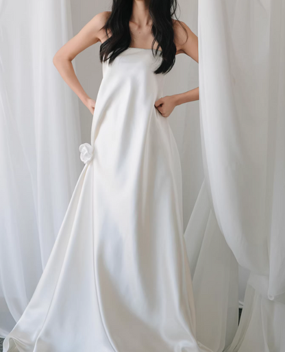 Minimalist Wedding Dress A Line Strapless Wedding Dresses   D4323