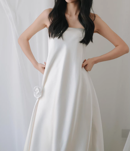 Minimalist Wedding Dress A Line Strapless Wedding Dresses   D4323