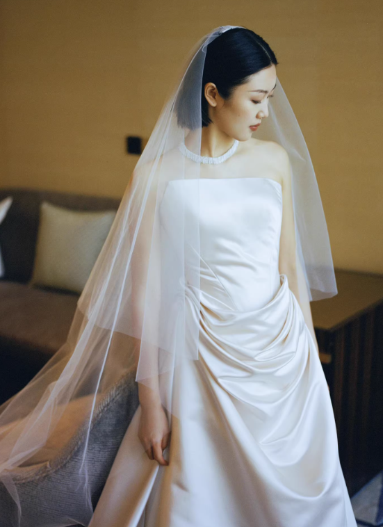 New Arrival Wedding Dress Satin A Line Asymmetrical Neck Pleated Wedding Dresses   D4325