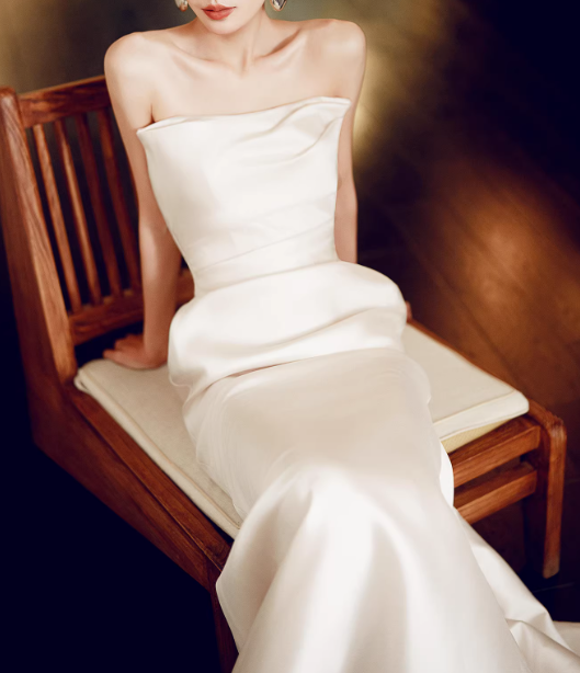 Minimalist Wedding Dress Satin Strapless Pleated Wedding Dresses D4329