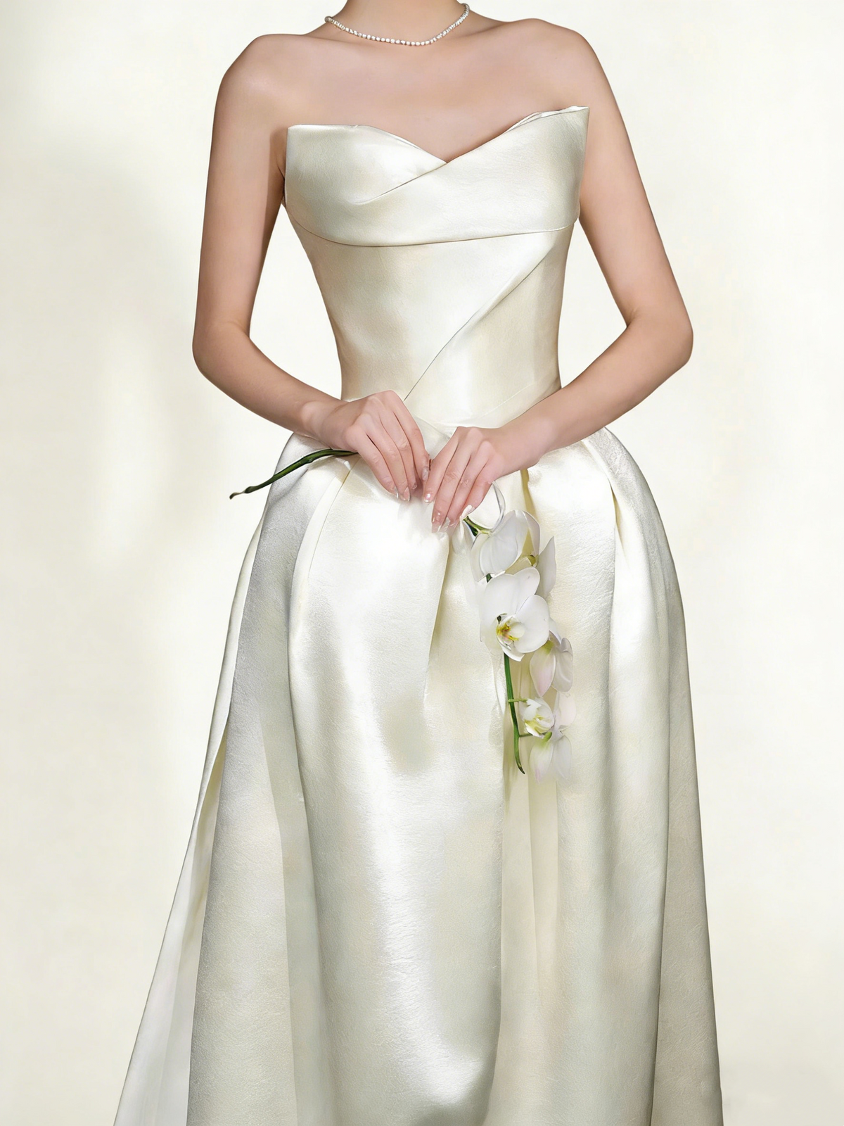 Minimalist Wedding Dress Satin Sweetheart Pleated Wedding Dresses D4330