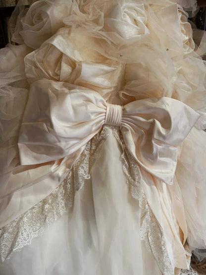 Beauty Wedding Dress Strapless Tulle Flower Wedding Dress  D4335