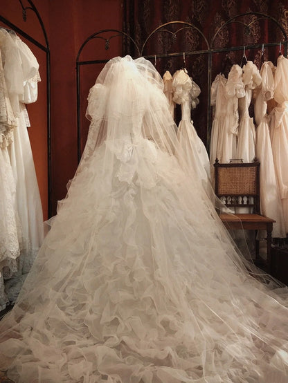 Vintage Wedding Dress Crew Neck Long Sleeves Ruffle Wedding Dresses   D4366