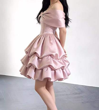 New Arrival Homecoming Dress Off Shoulder Pleated Short Prom Dress Birthday Party Outfits    D4382