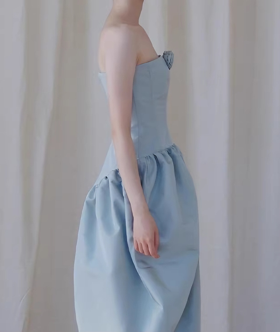 Minimalist Prom Dress Strapless Pleated Gala Dress Evening Dress Formal Dress   D4385