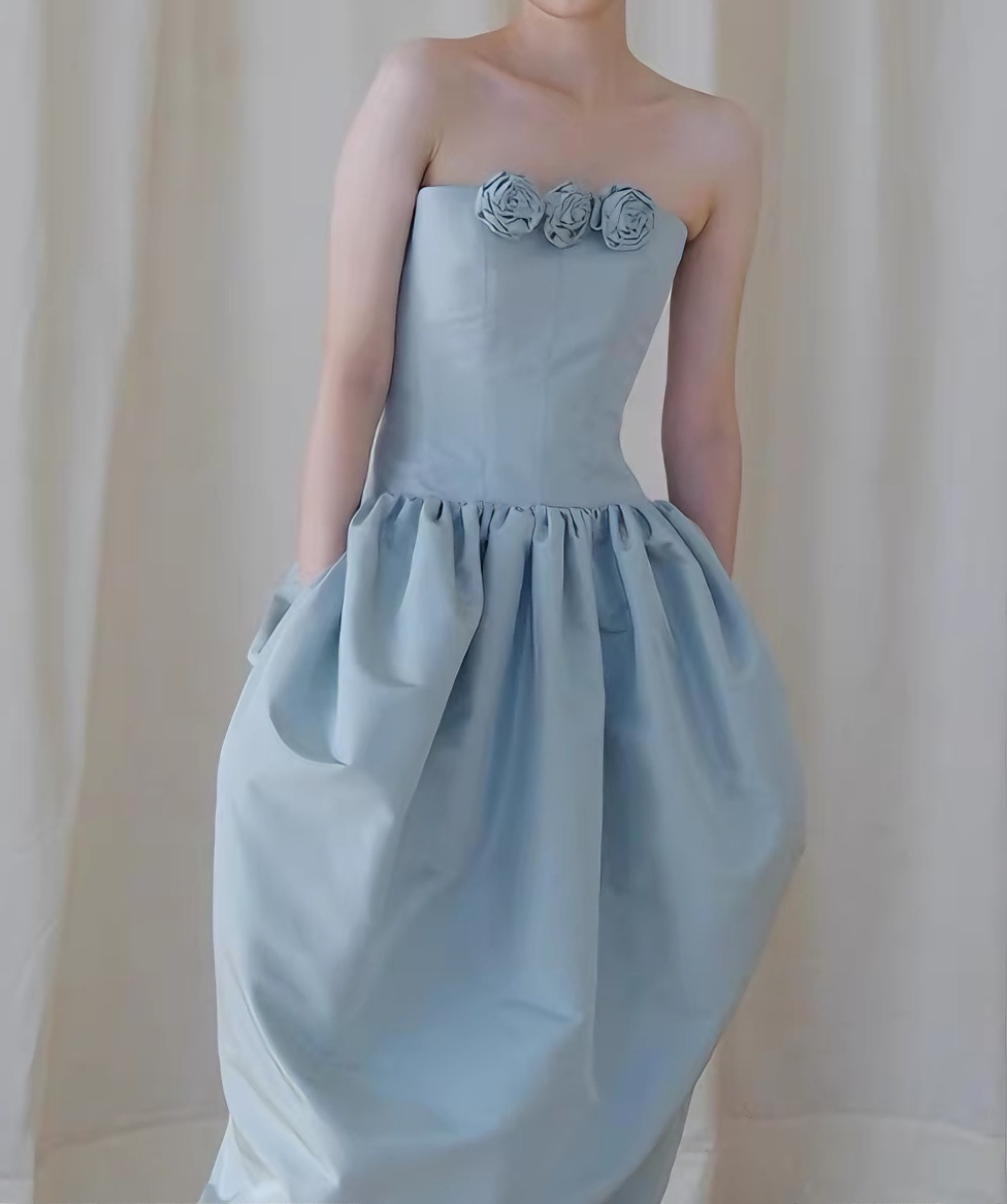 Minimalist Prom Dress Strapless Pleated Gala Dress Evening Dress Formal Dress   D4385