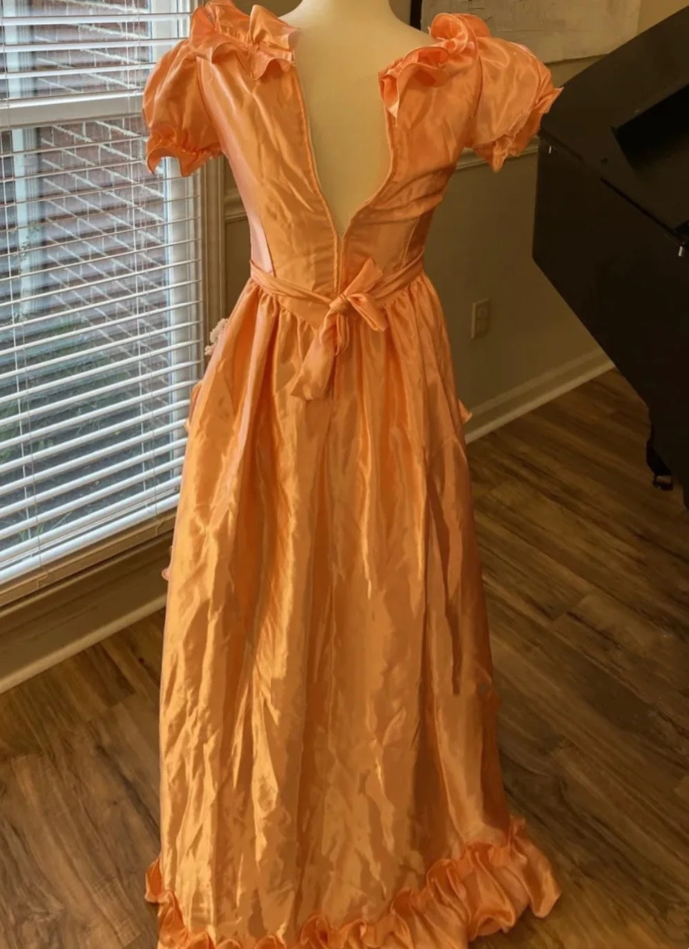 Charming Prom Dress Crew Neck Pleated Gala Dress Evening Dress Formal Dress   D4432