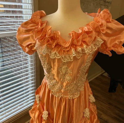Charming Prom Dress Crew Neck Pleated Gala Dress Evening Dress Formal Dress   D4432
