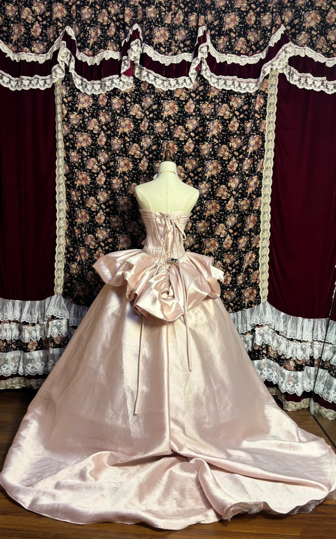 Elegant Prom Dress Sweetheart Pleated Evening Dress Quinceanera Dress Ball Gown      D4455