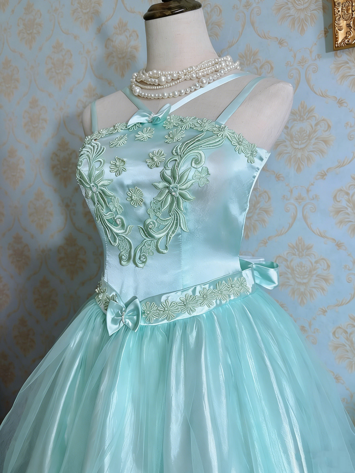 New Arrival Prom Dress Spaghetti Straps Tulle Evening Dress Quinceanera Dress Ball Gown      D4485