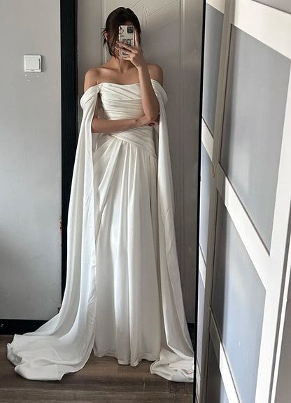 Minimalist Wedding Dress Off Shoulder Pleated Wedding Dress  D4496
