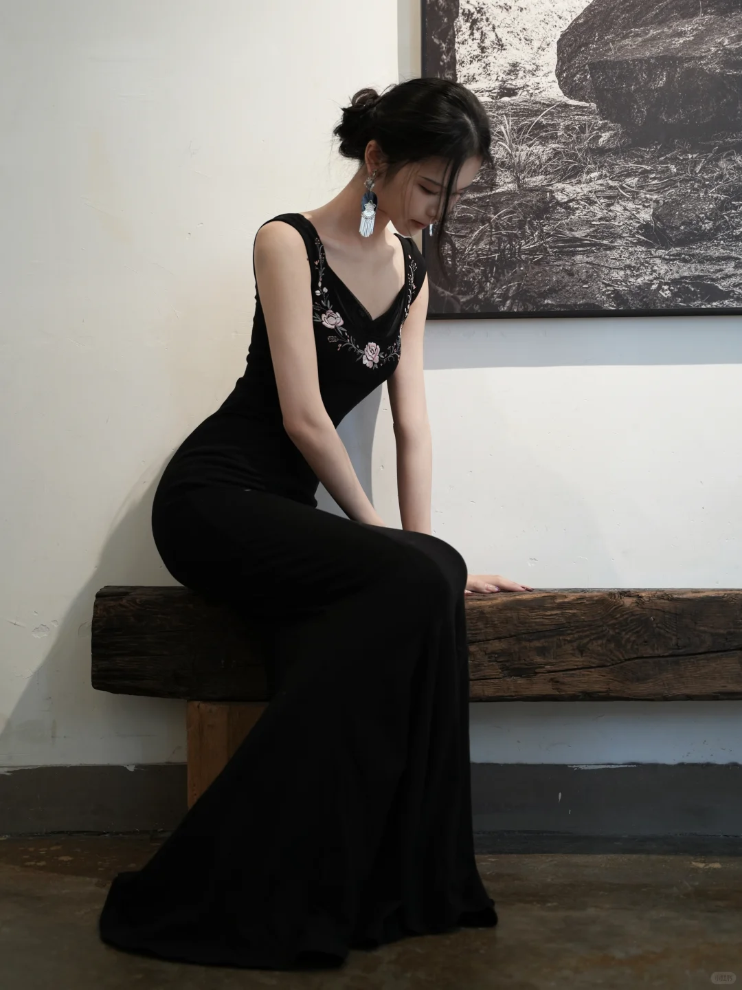 Vintage Black Mermaid Embroidery Satin Prom Dress Evening Dress Date Dress SH5600