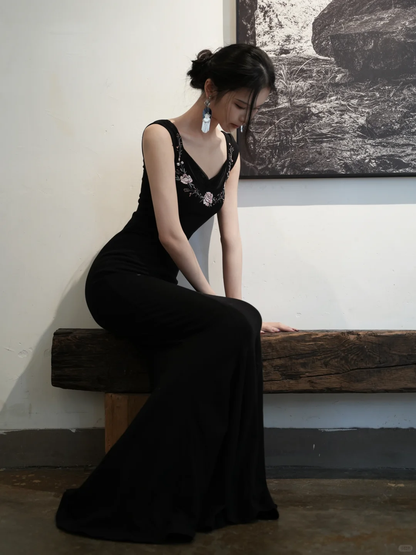 Vintage Black Mermaid Embroidery Satin Prom Dress Evening Dress Date Dress SH5600