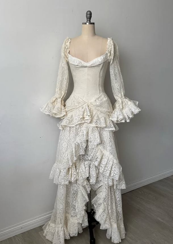 Vintage Apricot A Line Long Sleeve Layered Lace  Long Prom Dress Party Dress SH5536