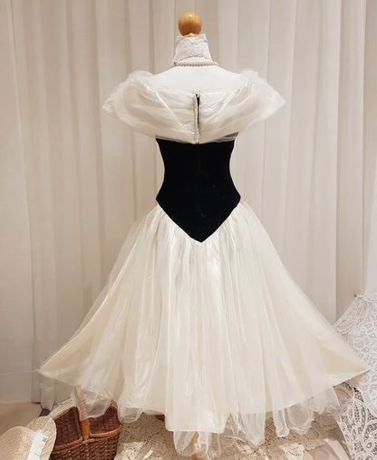 Vintage Black-White A Line Off the Shoulder Satin Tulle Prom Dress SH5563