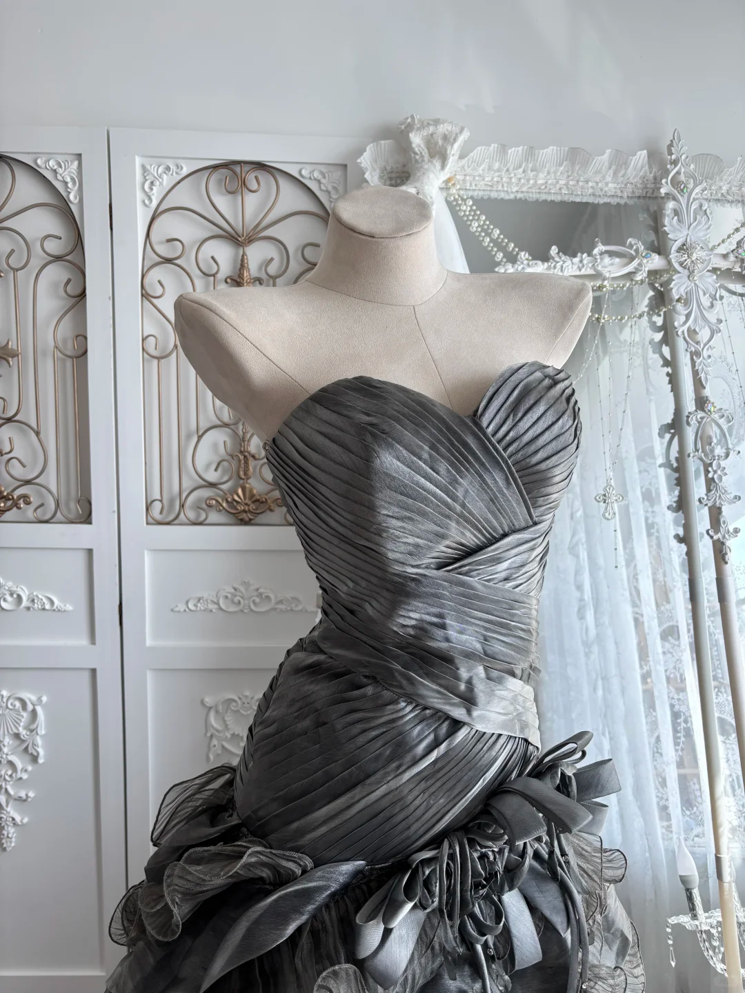 Vintage Grey A Line Sweetheart Neck Layered Organza Prom Dress Sweet 16 Dress SH5789
