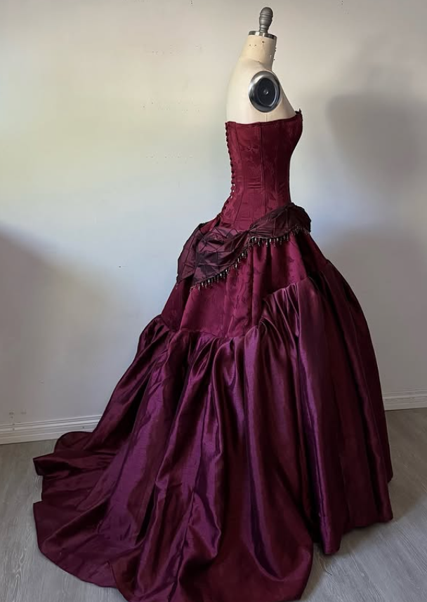 Vintage Burgundy Strapless Beaded Satin Long Prom Dress Party Dress SH5532