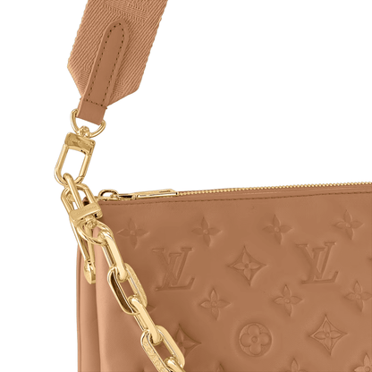Louis Vuitton M21261 Coussin PM