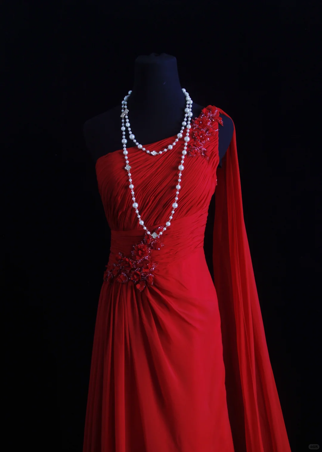 Vintage A Line One Shoulder Appliques Red Chiffon Prom Dress Wedding Guest Dress SH5335