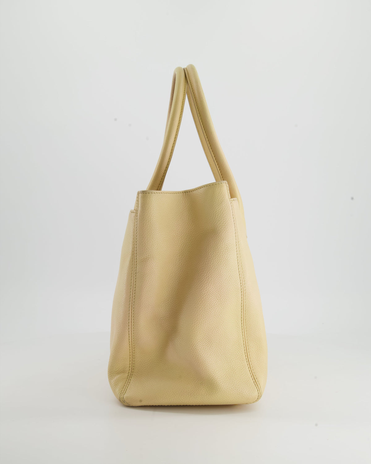 Chanel Vintage Beige Executive Tote Bag in Leather with 24K Gold Hardware