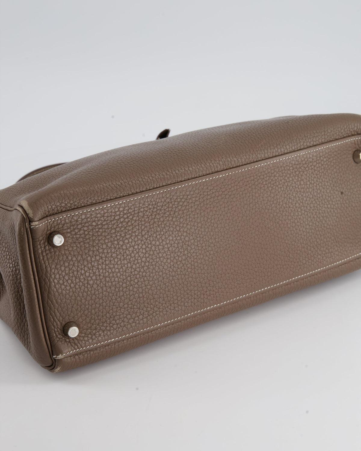 Hermès Kelly 32 Retourne Bag in Etoupe Clemence Leather with Palladium Hardware