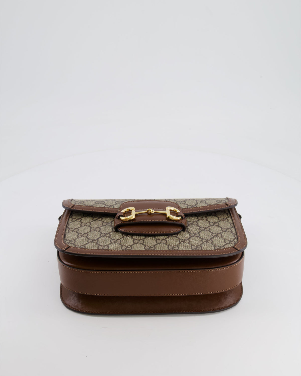 Gucci Horsebit 1955 Medium Shoulder Bag in Beige/Dark Brown GG Supreme Monogram Canvas & Brown Leather Trim with Gold Hardware RRP £2,400