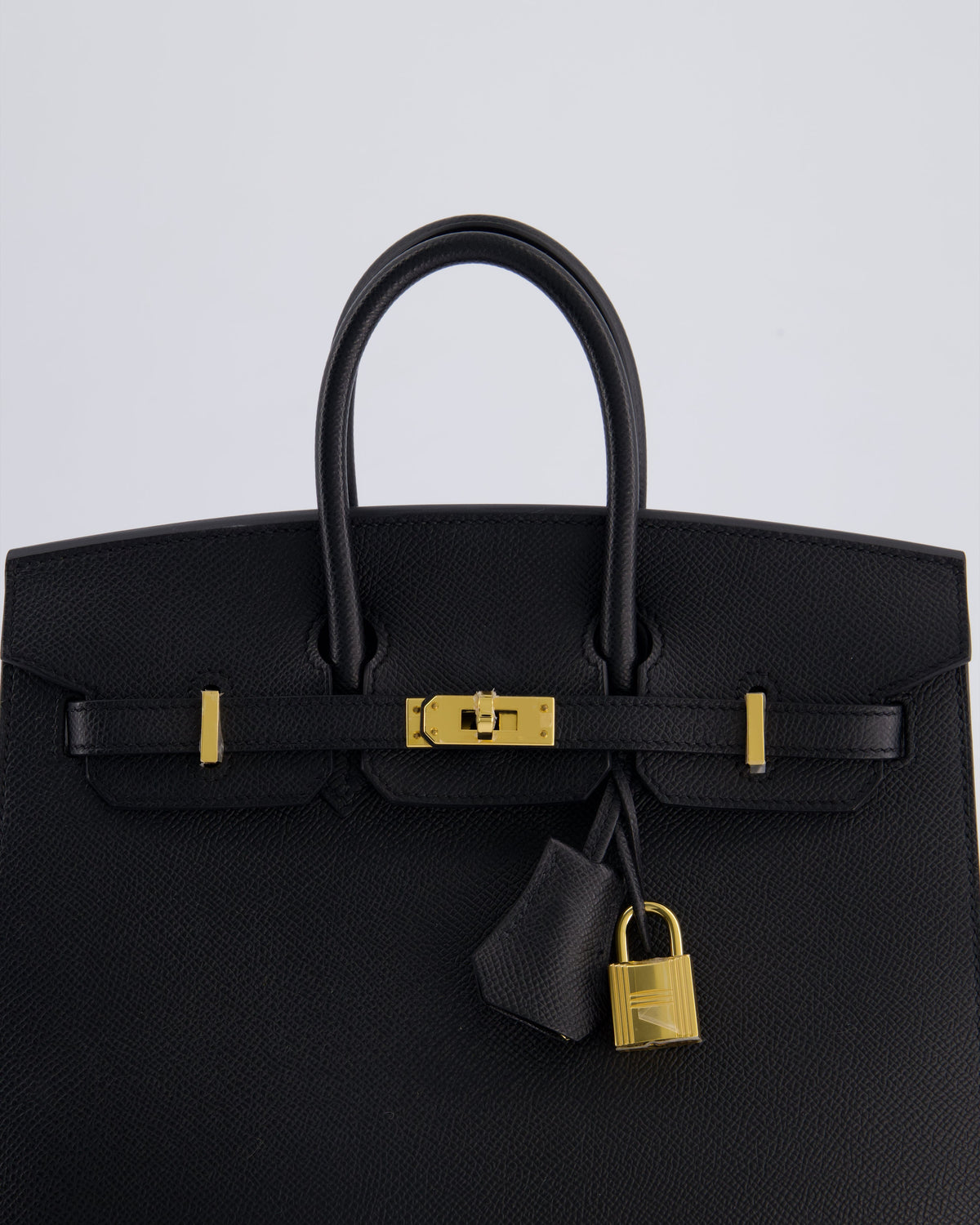 *HOLY GRAIL* Hermès Birkin 25cm Bag in Noir Epsom Leather with Gold Hardware