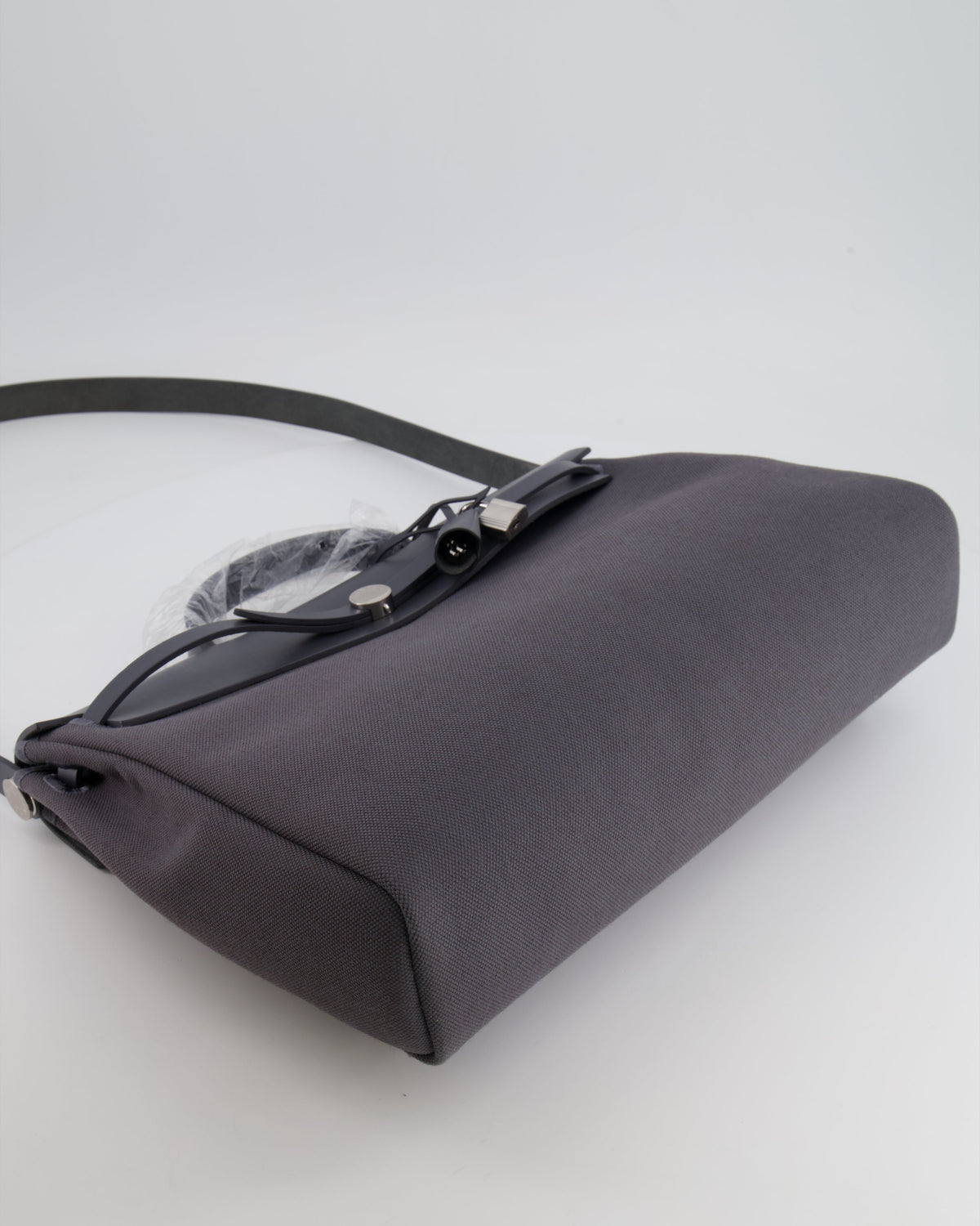Hermès Herbag 39 Messanger in Ardoise Toile Canvas and Vache Hunter Leather with Palladium Hardware