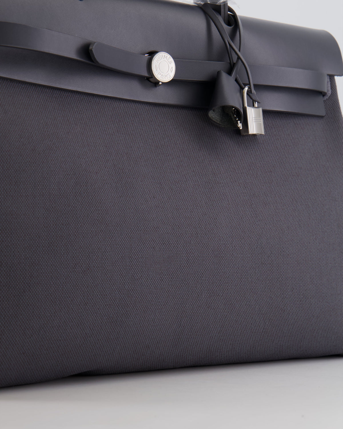 Hermès Herbag 39 Messanger in Ardoise Toile Canvas and Vache Hunter Leather with Palladium Hardware