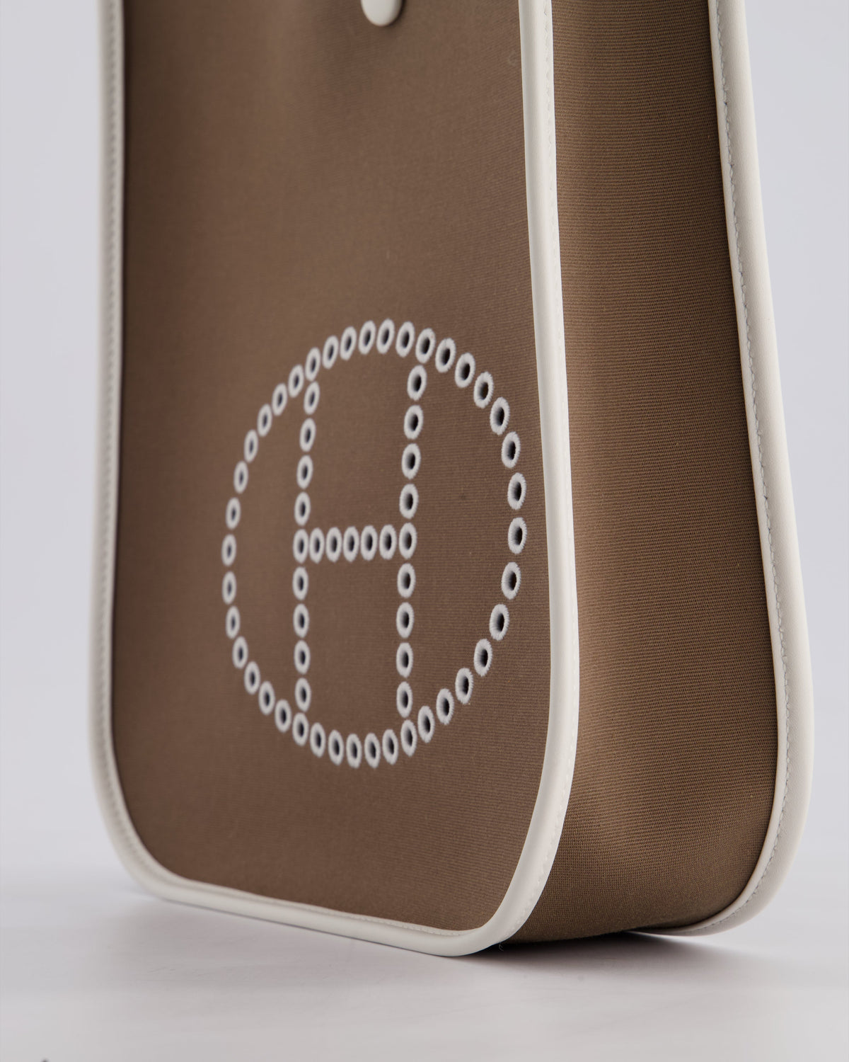 Hermes Evelyne 29cm in Neo Etoupe Canvas and White with Palladium Hardware