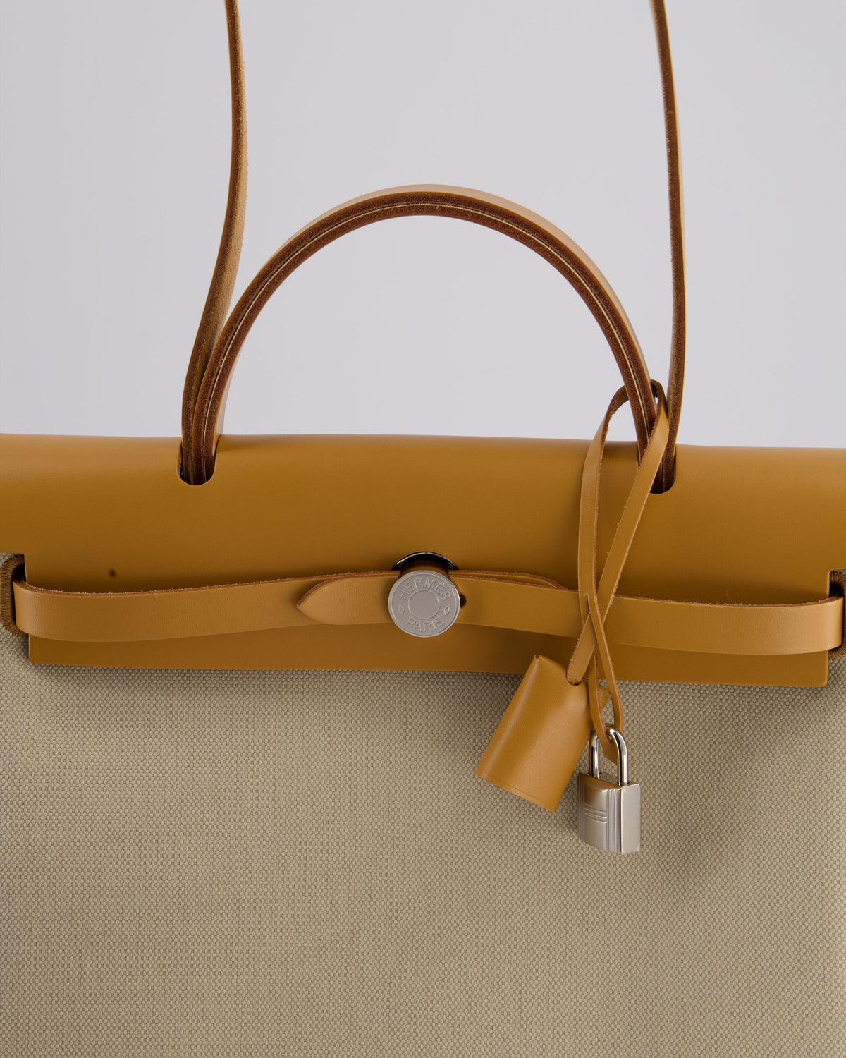 *FIRE PRICE* Hermès Herbag Zip Retourne 31 Bag in Ecru Toille H Canvas, Naturel Vache Hunter Leather with Palladium Hardware