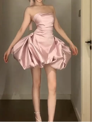 Sweet Homecoming Dress Strapless Pleated Short Prom Dress Back to School Outfits Party Dress  D6082