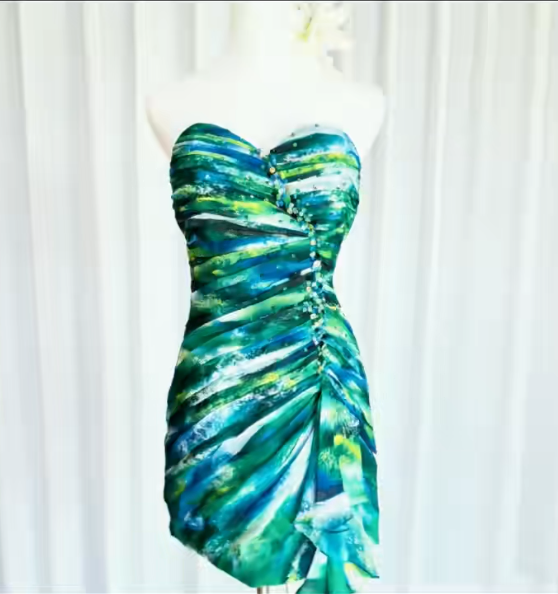 Stunning Homecoming Dress Sweetheart Rinestone Pleated Back to School Outfits Party Dress  D6448