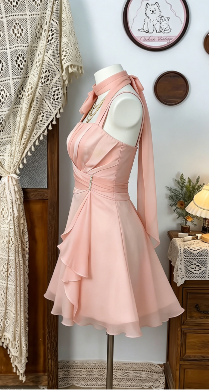 Beauty Homecoming Dress Halter Pleated Back to School Outfits Party Dress  D6493