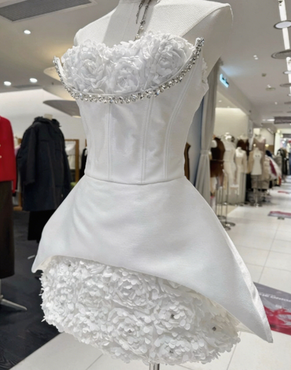 Stunning Homecoming Dress Strapless Flower Rinestone Back to School Outfits Party Dress  D6571