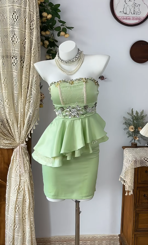 Beauty Homecoming Dress Strapless Rinestone Back to School Outfits Party Dress  D6603