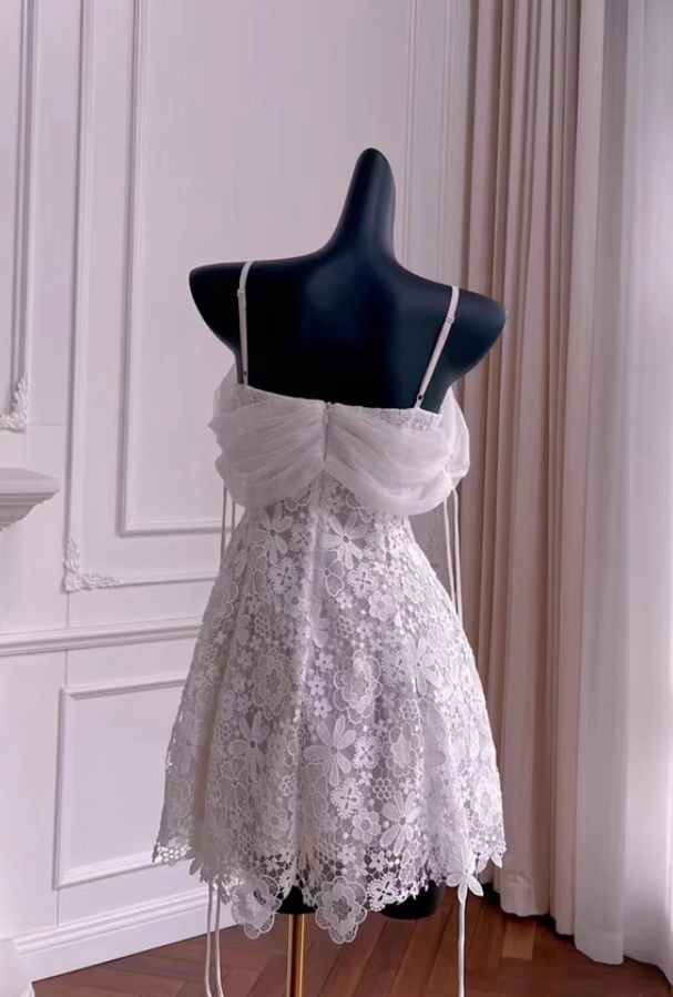 Vintage White Spaghetti Strap Appliqued A-line Party Dresses Homecoming Dresses, D1341