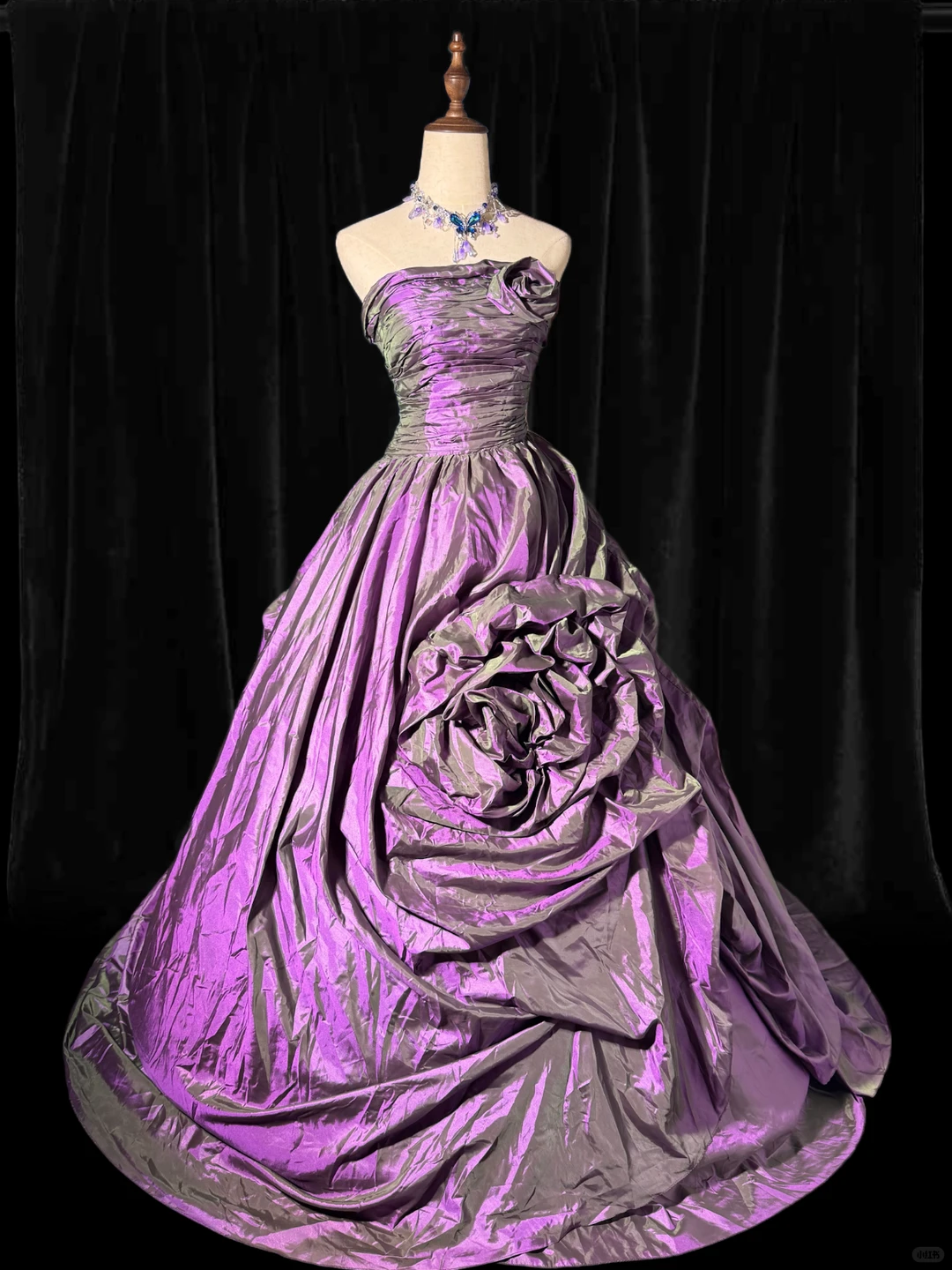 Vintage Ball Gown Strapless Floral Dark Purple Satin Prom Dress Graduation Prom Dress SH5493
