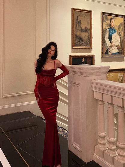 Vintage Red Spaghetti Strap Gloves Design Elegant Sheath Evening Dress Prom Dress D1580