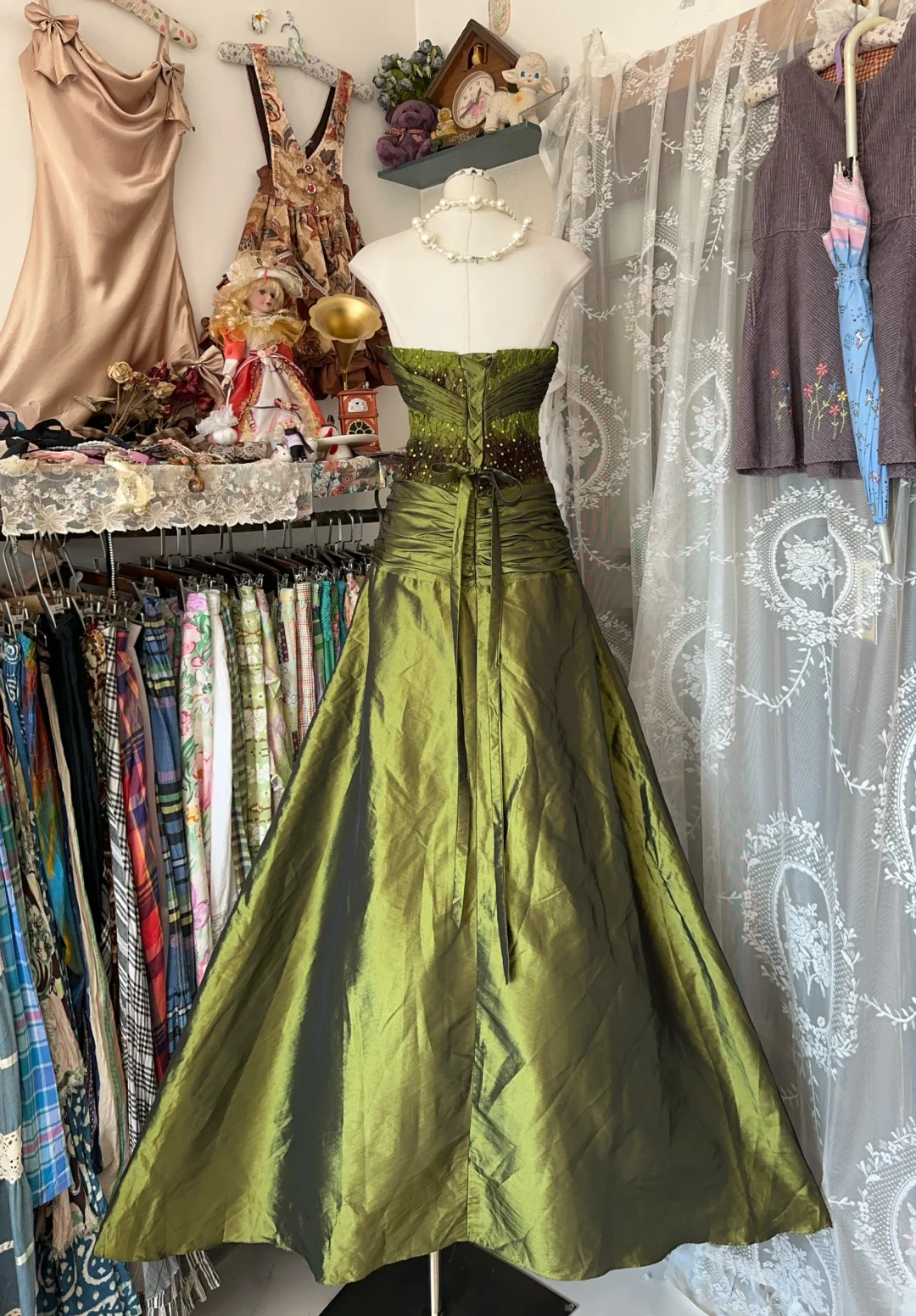 Vintage Green A Line Sweetheart Neck Beaded Satin Prom Dress Evening Dress SH5249