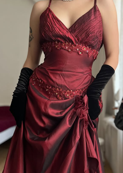 Vintage A Line Straps Appliques Burgundy Satin Prom Dress Evening Dress SH6072