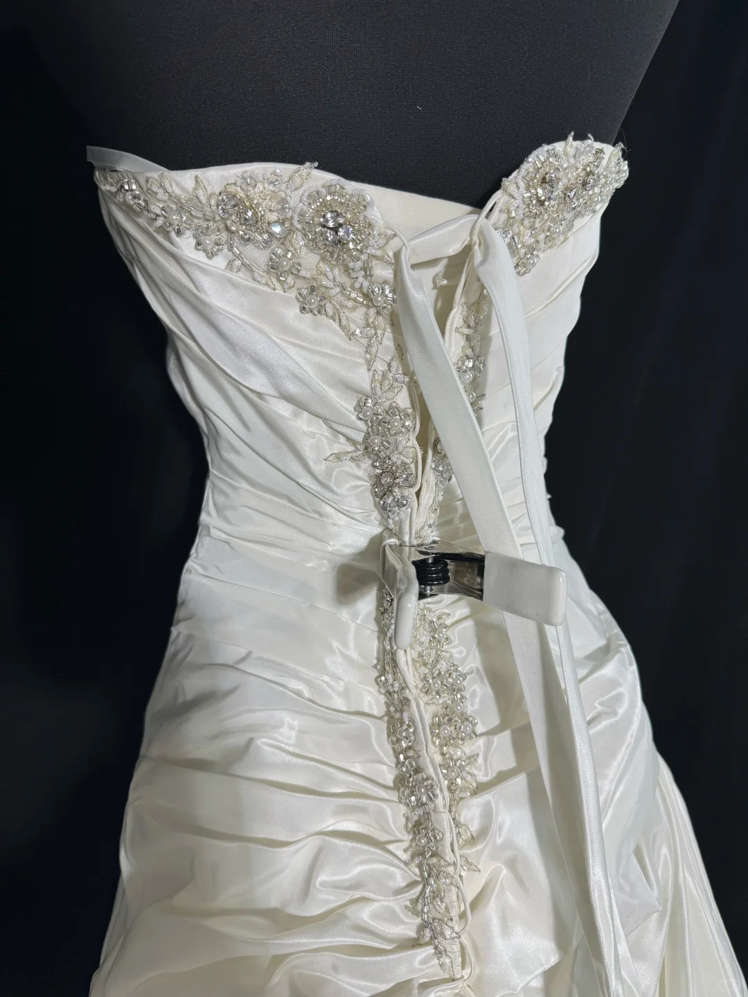 Vintage A Line Sweetheart Neck Beaded Pleated Satin Prom Dress Evening Dress SH5607