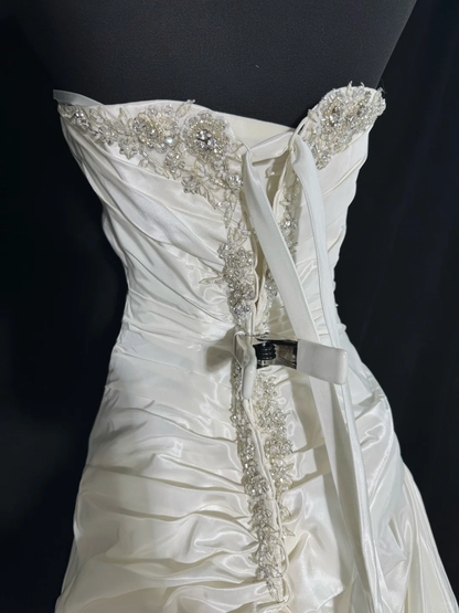 Vintage A Line Sweetheart Neck Beaded Pleated Satin Prom Dress Evening Dress SH5607
